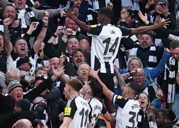 İngiltere Lig Kupası’nı kazanan Newcastle United!
