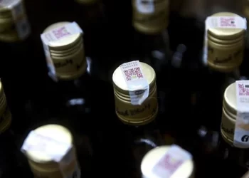 İstanbul’da sahte içki operasyonunda 10 şüpheli gözaltına alındı