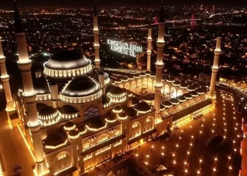 Kadir Gecesi 2026 tam tarihi ne zaman? Kadir Gecesi ne zaman, hangi gün? Diyanet takvimi açıklandı!