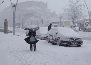 Kar geliyor! 6 il için sarı kodlu alarm Meteoroloji’den kar uyarısı! Marmara için alarm verildi