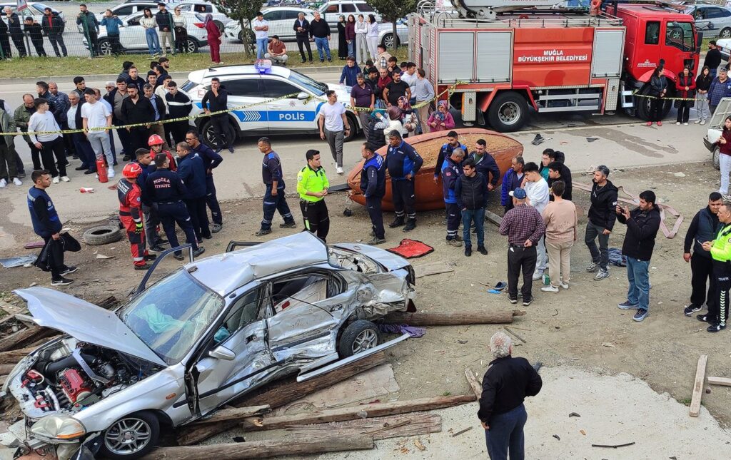 Bayram tatilinin ilk 2 günündeki kazalarda 19 kişi hayatını kaybetti kaza habermeydan
