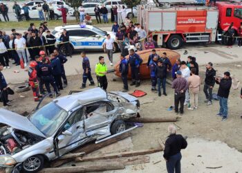 Bayram tatilinin ilk 2 günündeki kazalarda 19 kişi hayatını kaybetti
