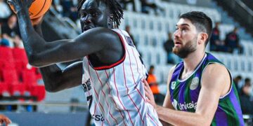 Manisa Basket 97-103 Unicaja Malaga