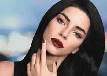 Merve Boluğur’den İmamoğlu paylaşımı! “Kurtuluş yok tek başına!”