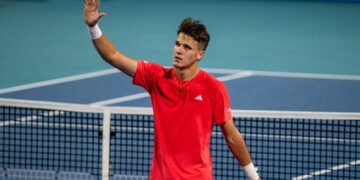 Miami açık finalinde Djokovic’i deviren Jakub Mensik şampiyon oldu!