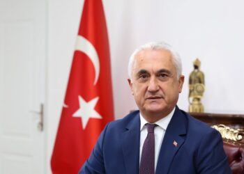 Muş Valisi Avni Çakır’dan ramazan ayı mesajı!