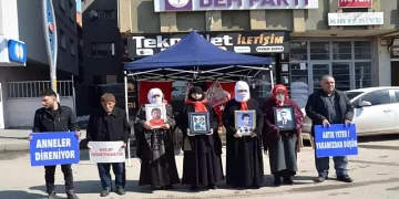 Muşlu annelerin evlat nöbeti kararlılıkla sürüyor!