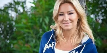 Pınar Altuğ gözaltı haberleri sonrası paylaşım yaptı! Kapkaranlık uyandık…
