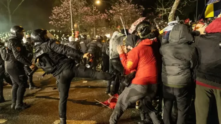 sarachane polis habermeydan