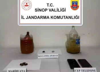 Sinop Durağan’da uyuşturucu operasyonunda 3 kişi yakalandı!