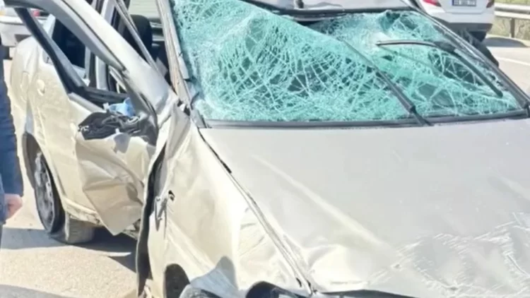 sinop ta direksiyon basinda rahatsizlaninca bariyerlere carpti habermeydan