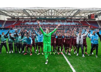 Trabzonspor U19, UEFA Gençlik Ligi’nde çeyrek finale yükseldi!