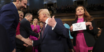 Trump’ın Kongre’de ilk konuşması protesto edildi