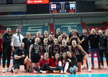 Türk Hava Yolları, Aydın Büyükşehir Belediyespor karşısında turladı!