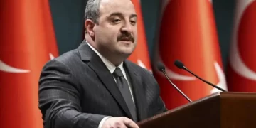 Mustafa Varank’ın Ekrem İmamoğlu paylaşımı sosyal medyada tepki topladı