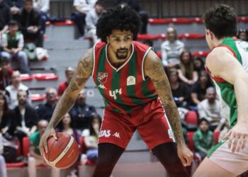 Yalovaspor, Karşıyaka’yı son topta devirdi!