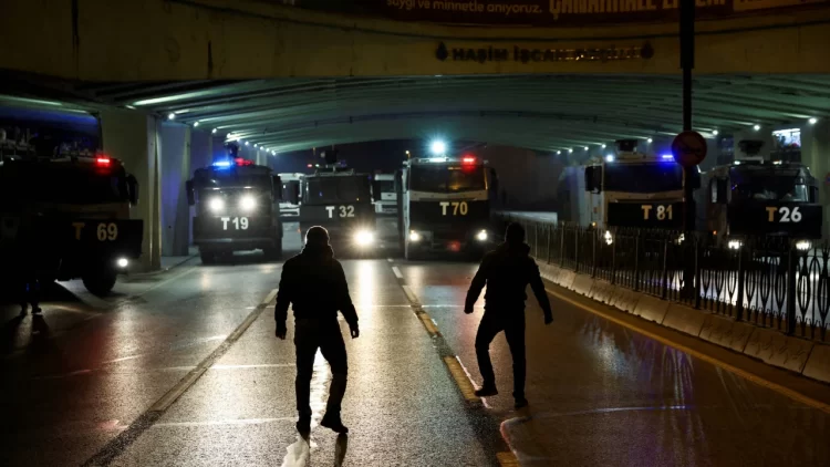 Yasaklar tekrar uzatıldı: Bayramı da kapsıyor yasaklar uzatildi habermeydan