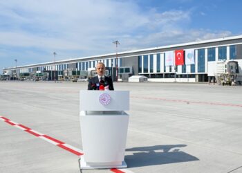 Antalya Havalimanı yeni terminal binaları bugün açılıyor