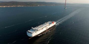 BYD’nin araç taşıma gemisi 7 bin araçla Türkiye’de!