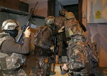 İstanbul’da DEAŞ operasyonu! 20 gözaltı var