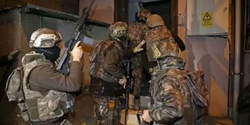 İstanbul’da DEAŞ operasyonu! 20 gözaltı var