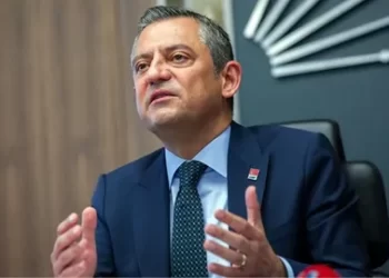 Özgür Özel: Deprem için çalışan biri vardı o da içeriye konuldu