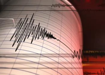 Papua Yeni Gine’de 6,9 büyüklüğünde deprem