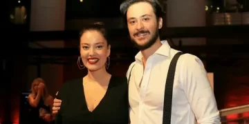 Pelin Akil ile Anıl Altan ikiz kızlarının doğum günü için bir araya geldi
