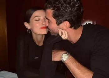 Pınar Deniz oğlu Fikret Hakan’ın fotoğraflarını paylaştı: ilk aile pozu