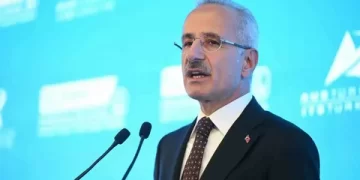 Bakan Uraloğlu açıkladı! Türkiye Üç Deniz Girişimi’ne stratejik ortak oldu