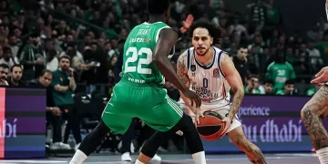 Anadolu Efes, Panathinaikos’a son periyotta kaybetti!
