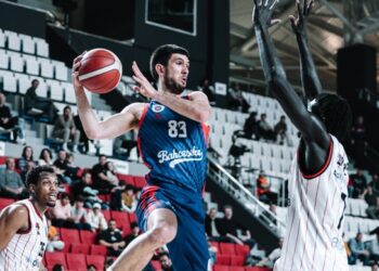 Bahçeşehir Koleji, Manisa’da farklı kazandı!