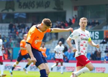 Başakşehir, Gaziantep FK’yı 2 golle geçti!