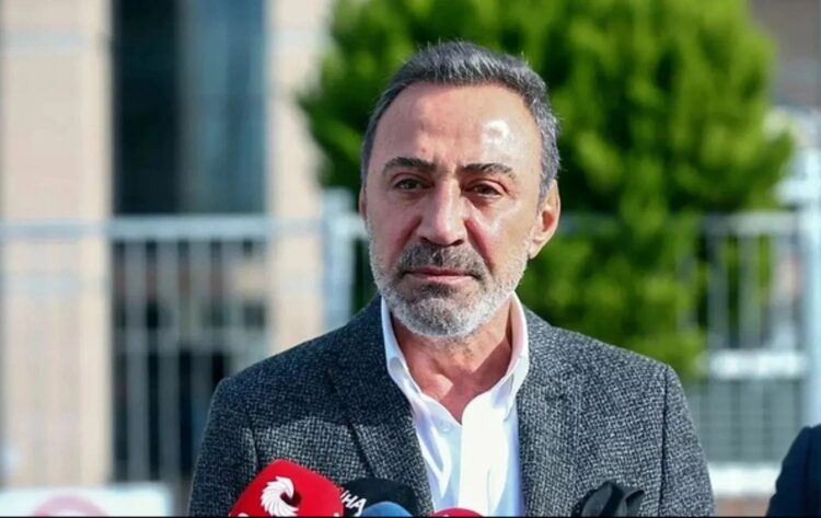 Cumhuriyet Halk Partisi’nin (CHP) 6 Nisan’da düzenlediği olağanüstü kurultayda genel başkan adaylığı için yeterli imzayı toplayamadığı için seçime katılamayan eski CHP Milletvekili ve oyuncu Berhan Şimşek, hakkında çıkan “kurultayın iptali için dilekçe verdi” iddialarını yalanladı.