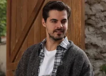 Berk Atan’ın annesi babası kimdir? Berk Atan aslen nereli?