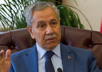 Bülent Arınç’tan İmamoğlu çıkışı: Diplomanın iptali yanlış!