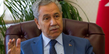 Bülent Arınç’tan İmamoğlu çıkışı: Diplomanın iptali yanlış!