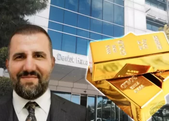 Eski DHMİ Başkanının evinde külçe külçe altın ve dolarlar çıktı!