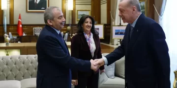 Erdoğan DEM Parti İmralı heyetiyle bir araya geldi