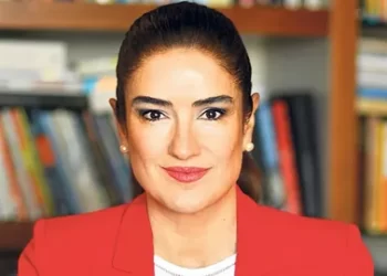 Ece Güner kimdir? Halk TV Yeni Bir Sabah konuğu Avukat Ece Güner kaç yaşında, nereli?