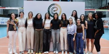 Eczacıbaşı Dynavit’te yaprak dökümü!