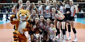 Eczacıbaşı, Galatasaray’ı yenip ligi 3. bitirdi!