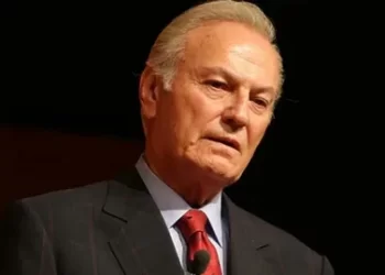 Ediz Hun kanseri yendiğini itiraf etti Ediz Hun kanseri yendiğini itiraf etti