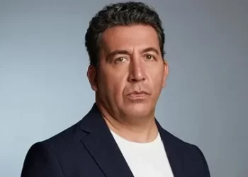 Emre Kınay kimdir? Kaç yaşında, nereli, mesleği nedir? Emre Kınay kimdir? Kaç yaşında, nereli, mesleği nedir?