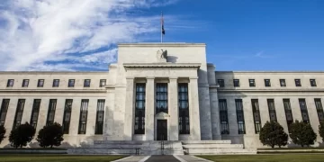 Fed uyardı: Ekonomiyi tehdit eden 3 kritik risk!