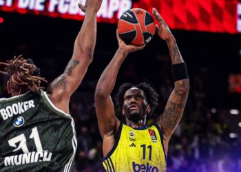 Fenerbahçe Beko, Almanya’da farklı kazandı!