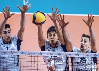 Fenerbahçe Medicana 3-1 Arkas Spor