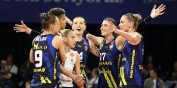 Fenerbahçe Medicana Kupa Voley’de finale yükseldi!