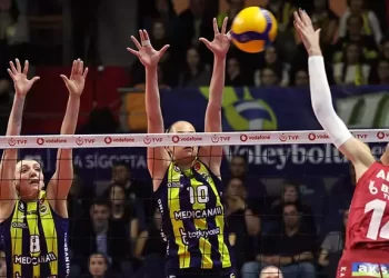 Fenerbahçe Medicana, Sultanlar Ligi’nde finale yükseldi!