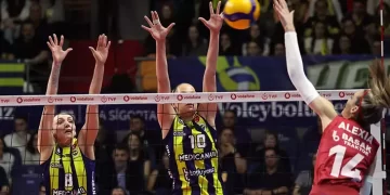 Fenerbahçe Medicana, Sultanlar Ligi’nde finale yükseldi!